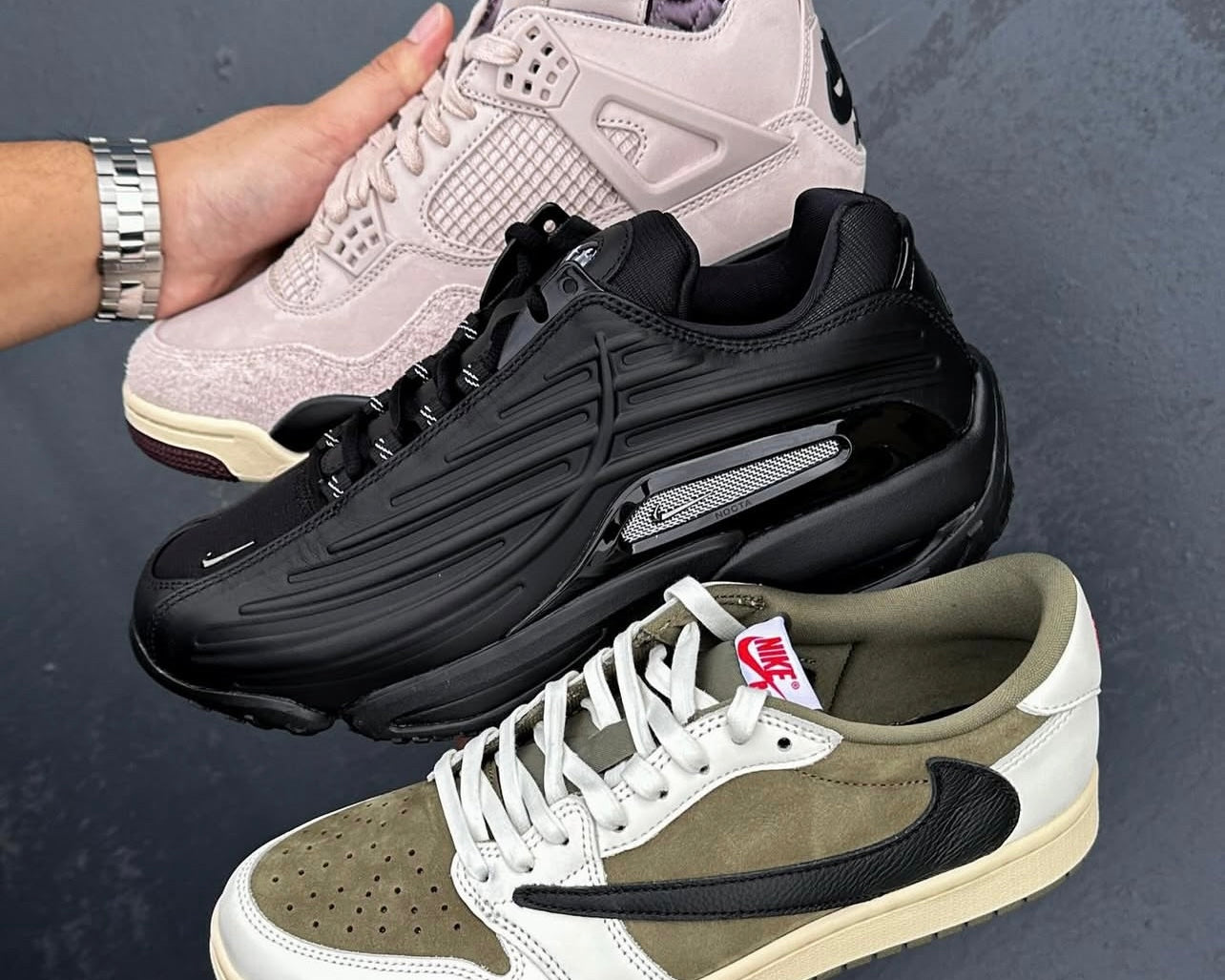 The Ultimate Sneaker Size Guide – Jordan 1, Dunks, Yeezys, NB 550 & More! Basement