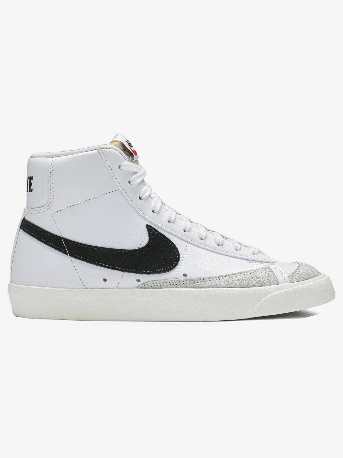 Nike Blazer Mid 77 'White Black' (W) – side