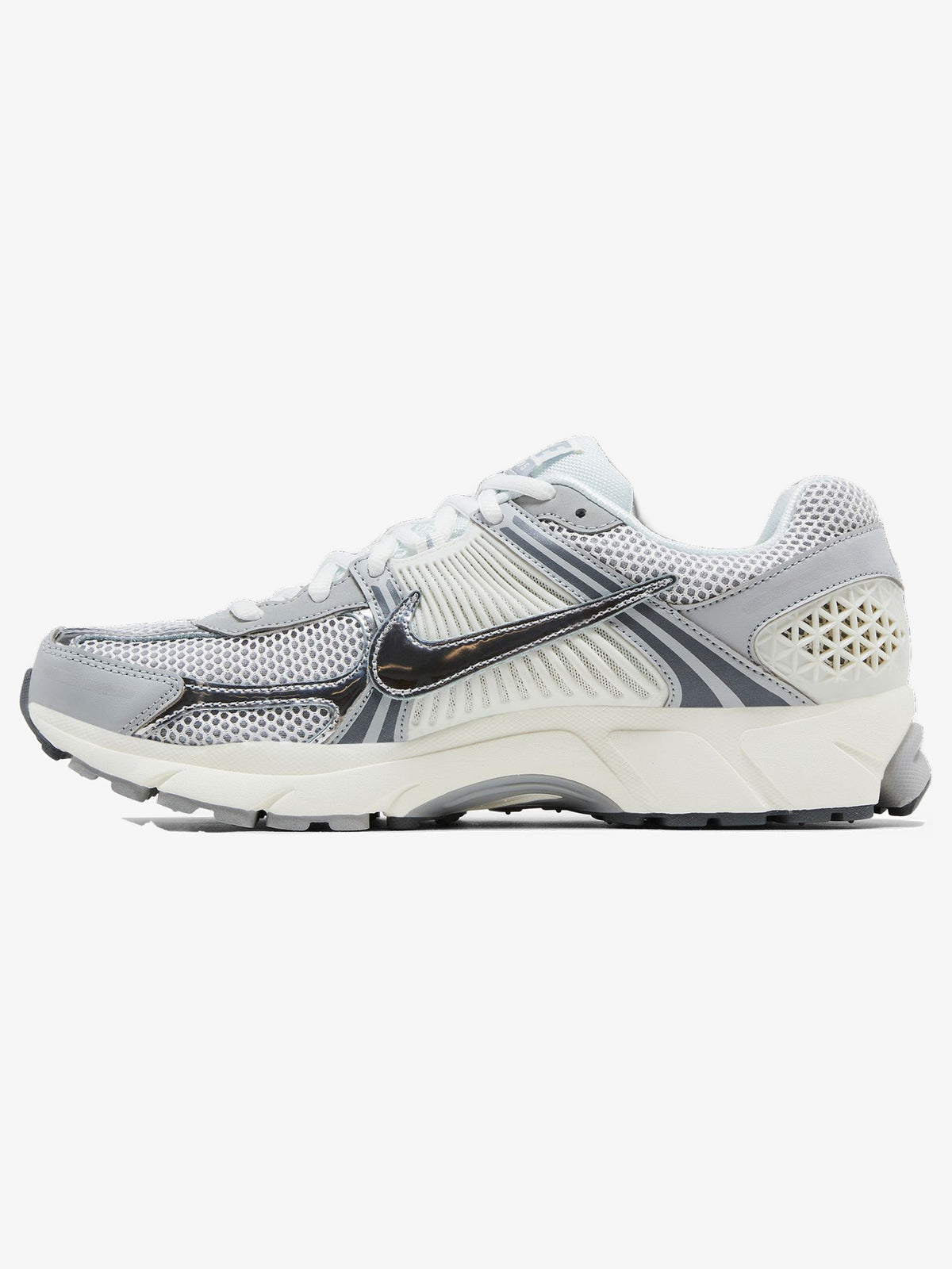 Nike Zoom Vomero 5 'Metallic Silver' β inner side
