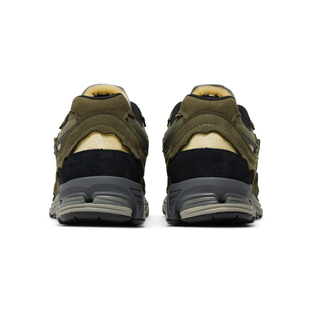 New Balance 2002R Protection Pack Dark Moss