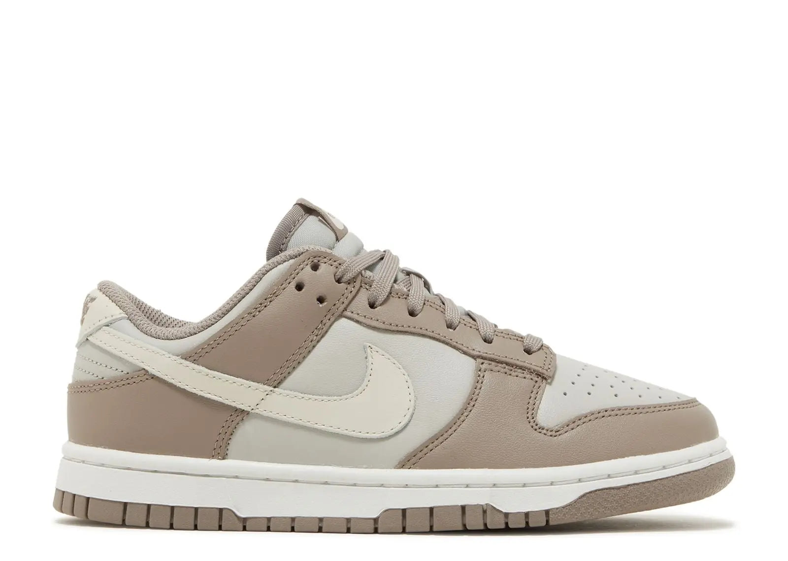 Wmns Dunk Low Moon Fossil Nike