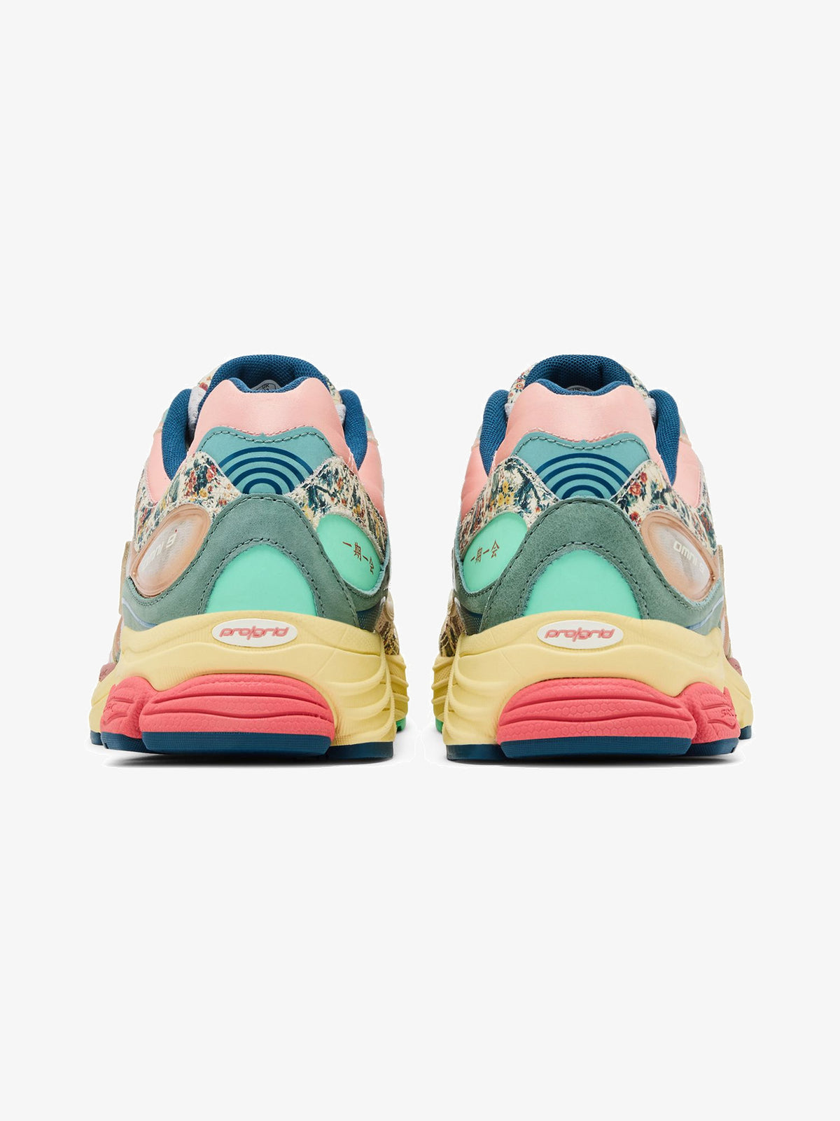 Saucony ProGrid Omni 9 'Floral Beige Blue' β back