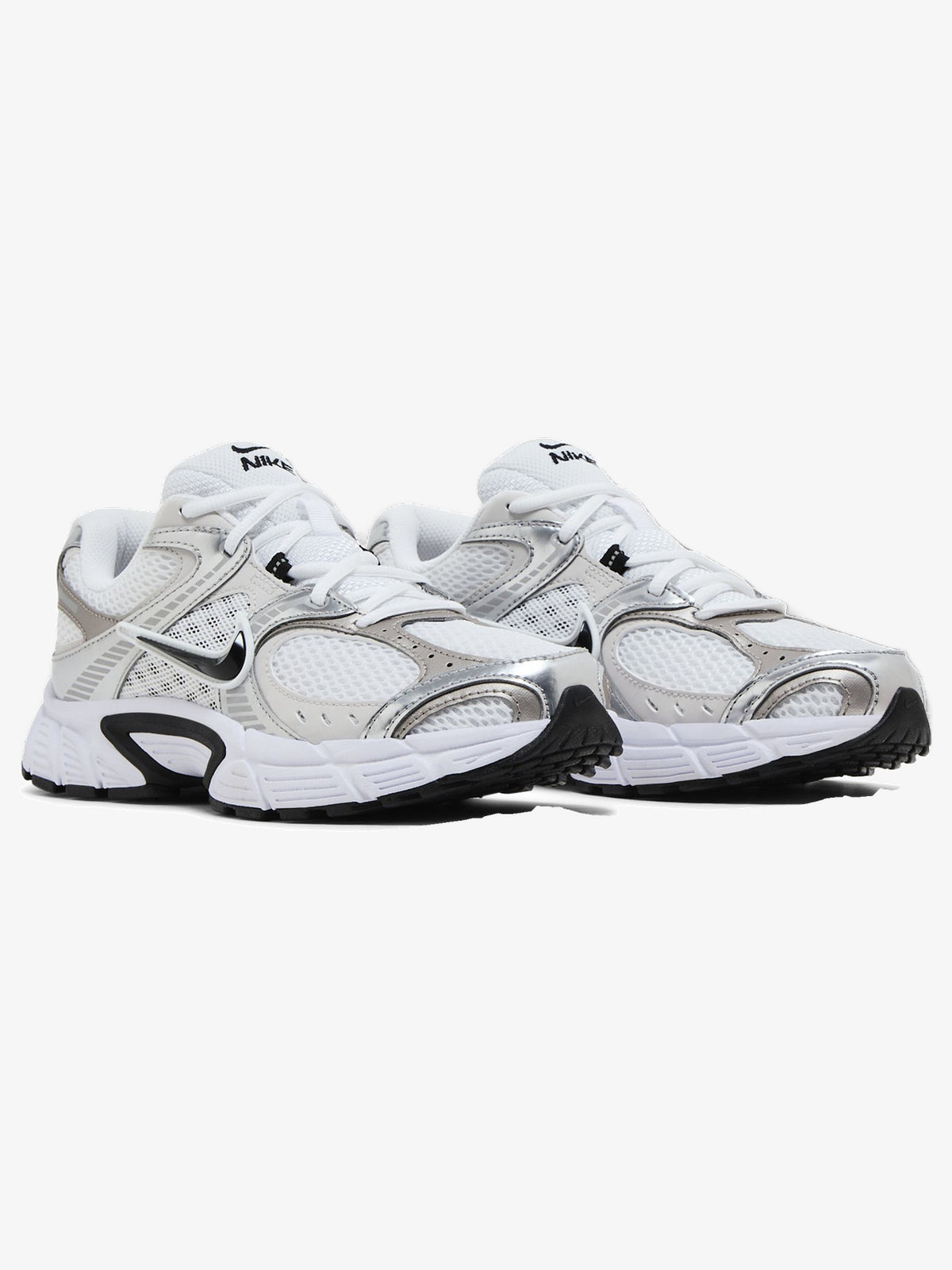 Nike V5 RNR 'White Vast Grey College Grey Black' β pair