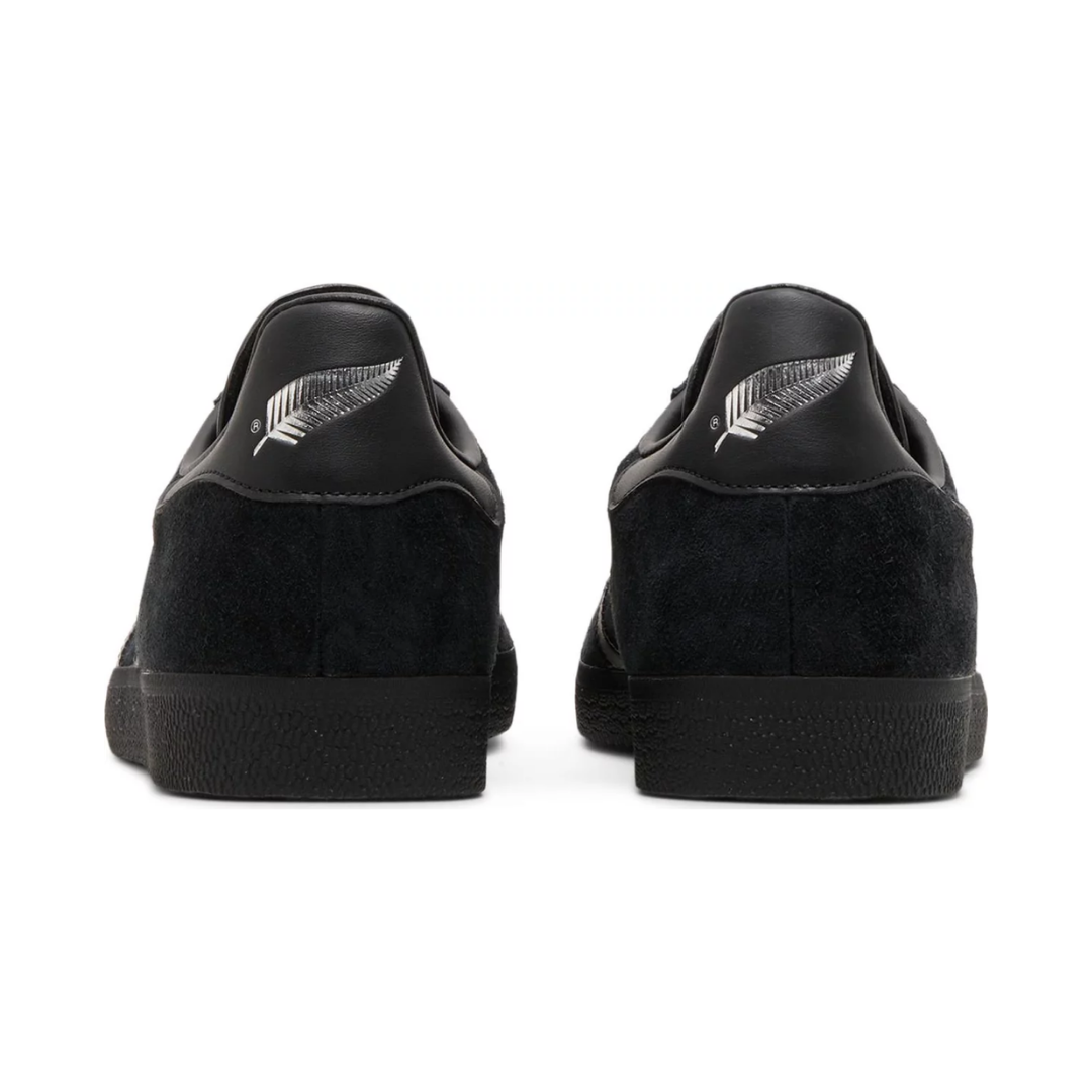 adidas Gazelle All Black Silver Metallic
