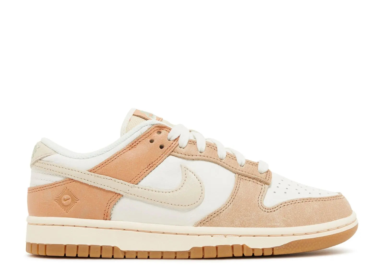 Wmns Dunk Low SE Australia Nike