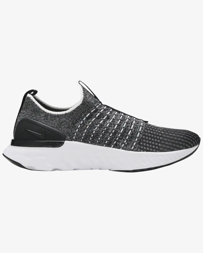 Nike React Phantom Run Flyknit 2 Black/White