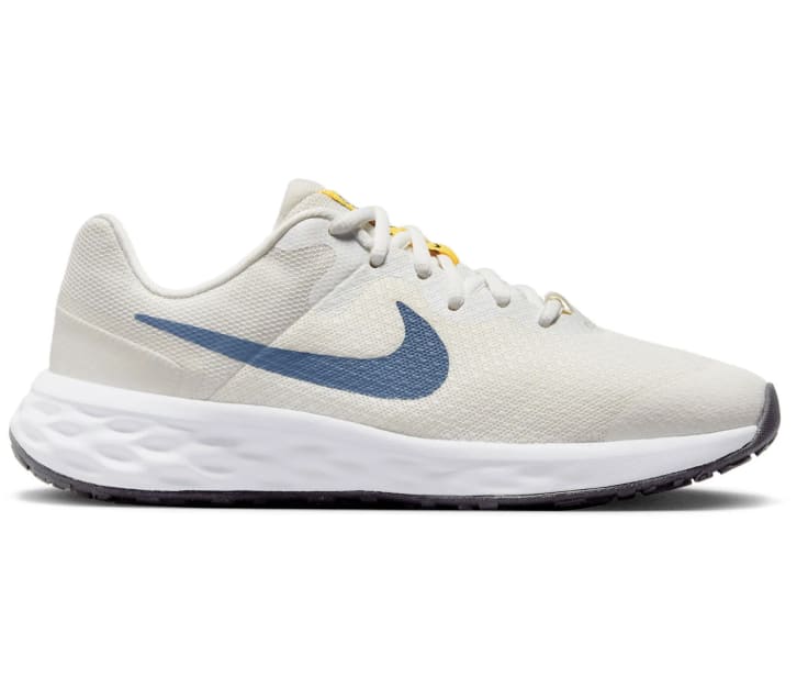 Nike Revolution 6 Gs