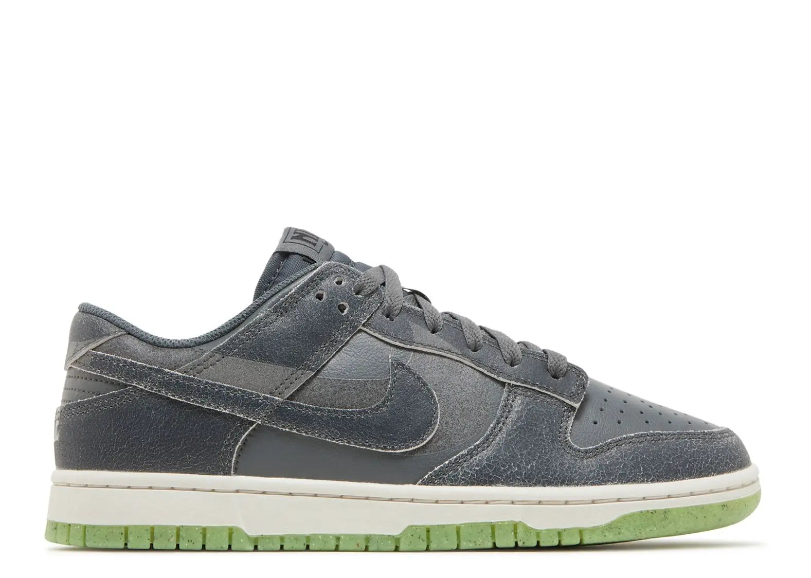 Dunk Low SE Halloween - Cauldron Nike
