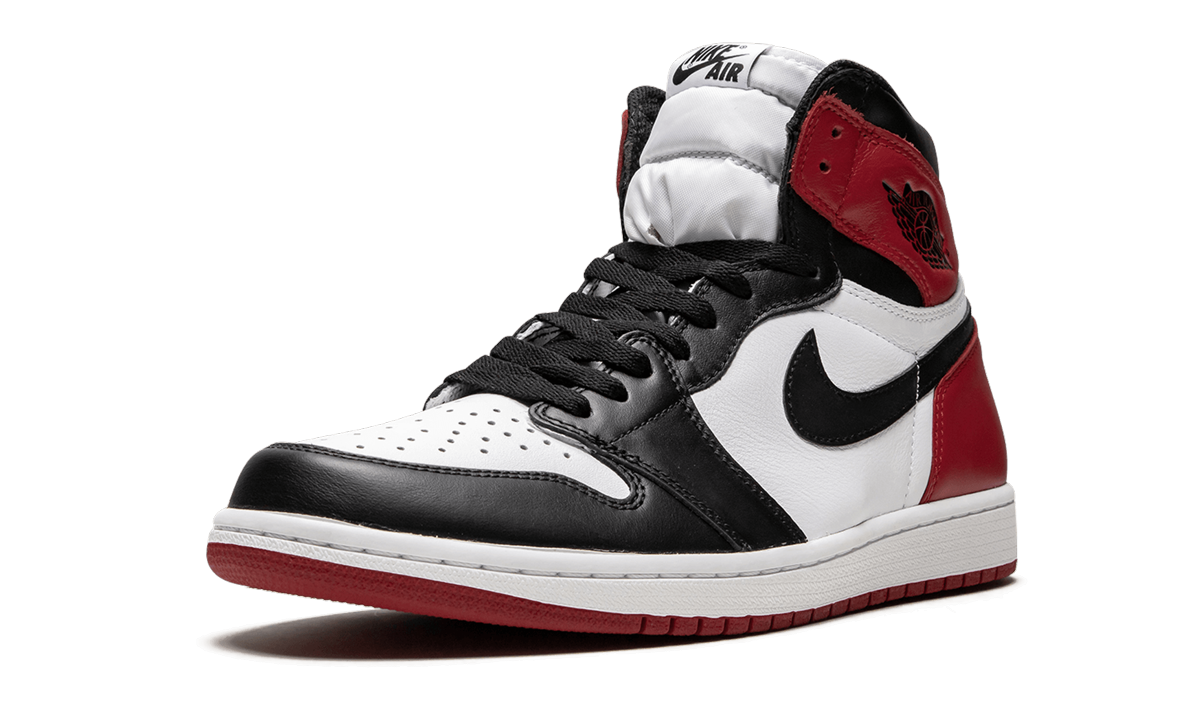 Jordan 1 Retro Black Toe (2016)