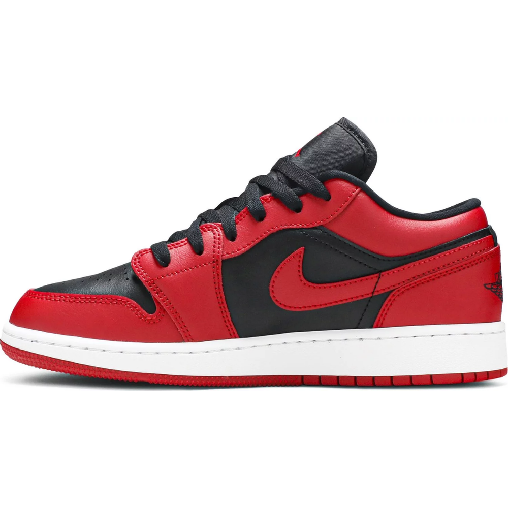 
                      
                        Jordan 1 Low Reverse Bred (GS)
                      
                    