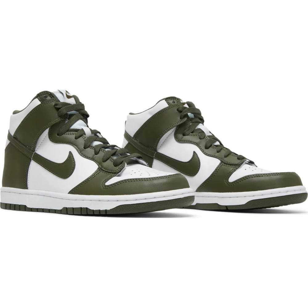 
                      
                        Nike Dunk High Retro Cargo Khaki (GS)
                      
                    