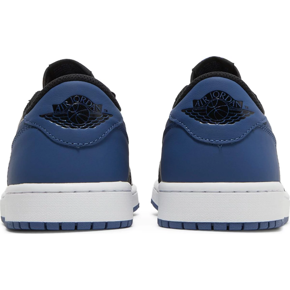 
                      
                        Jordan 1 Retro Low OG Mystic Navy
                      
                    