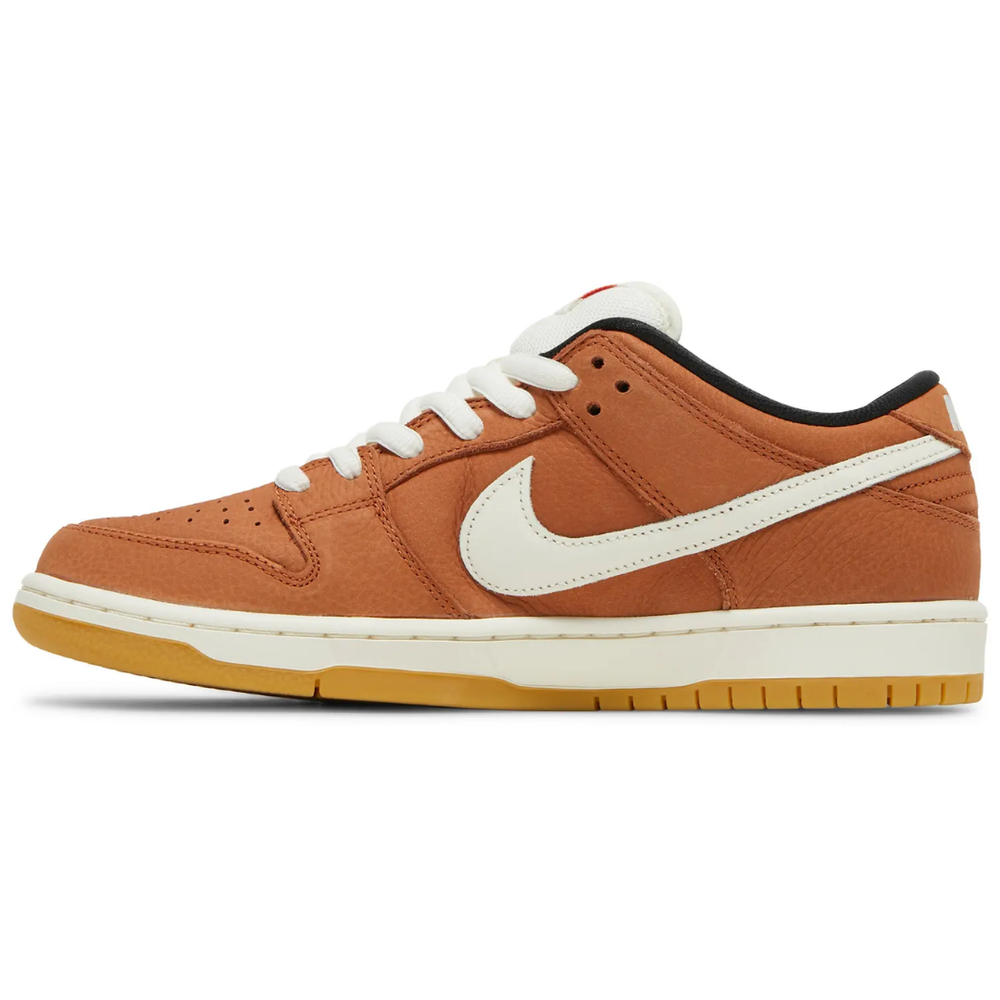 
                      
                        Nike SB Dunk Low Pro Dark Russet
                      
                    