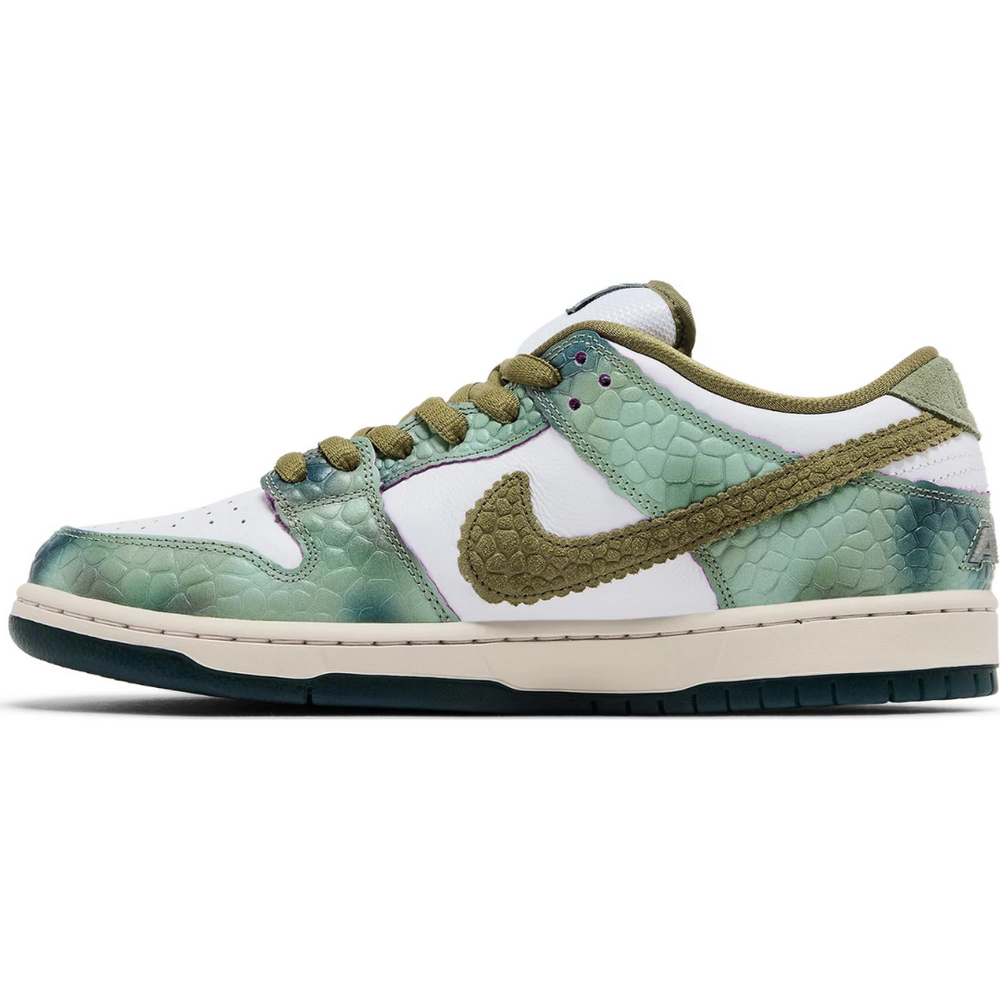 Nike SB Dunk Low Alexis Sablone Chameleon