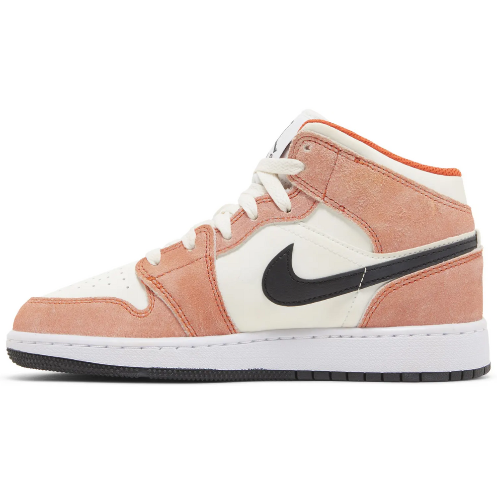 
                      
                        Jordan 1 Mid SE Orange Suede (GS)
                      
                    