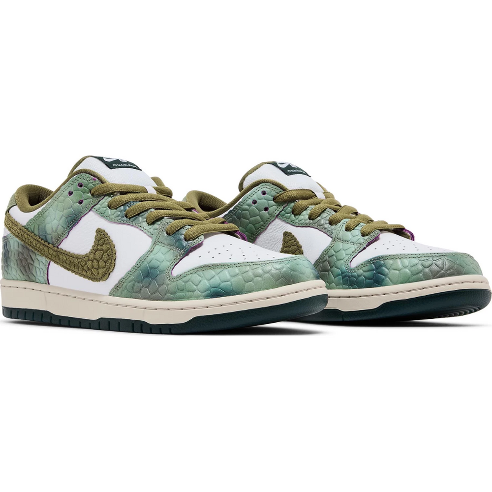 
                      
                        Nike SB Dunk Low Alexis Sablone Chameleon
                      
                    