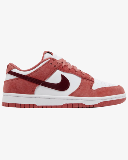 Nike Dunk Low 'Valentine's Day 2024' Wmns Nike