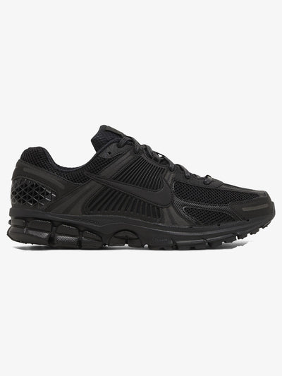 Nike Zoom Vomero 5 'Triple Black' – side