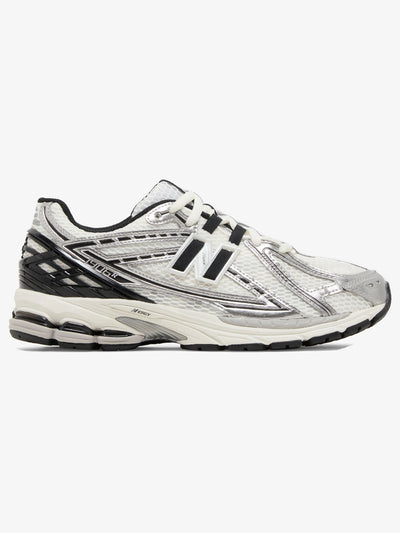 New Balance 1906R 'Silver Black' – side