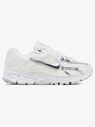 Nike Zoom Vomero 5 'Chrome Toe' (W) – side