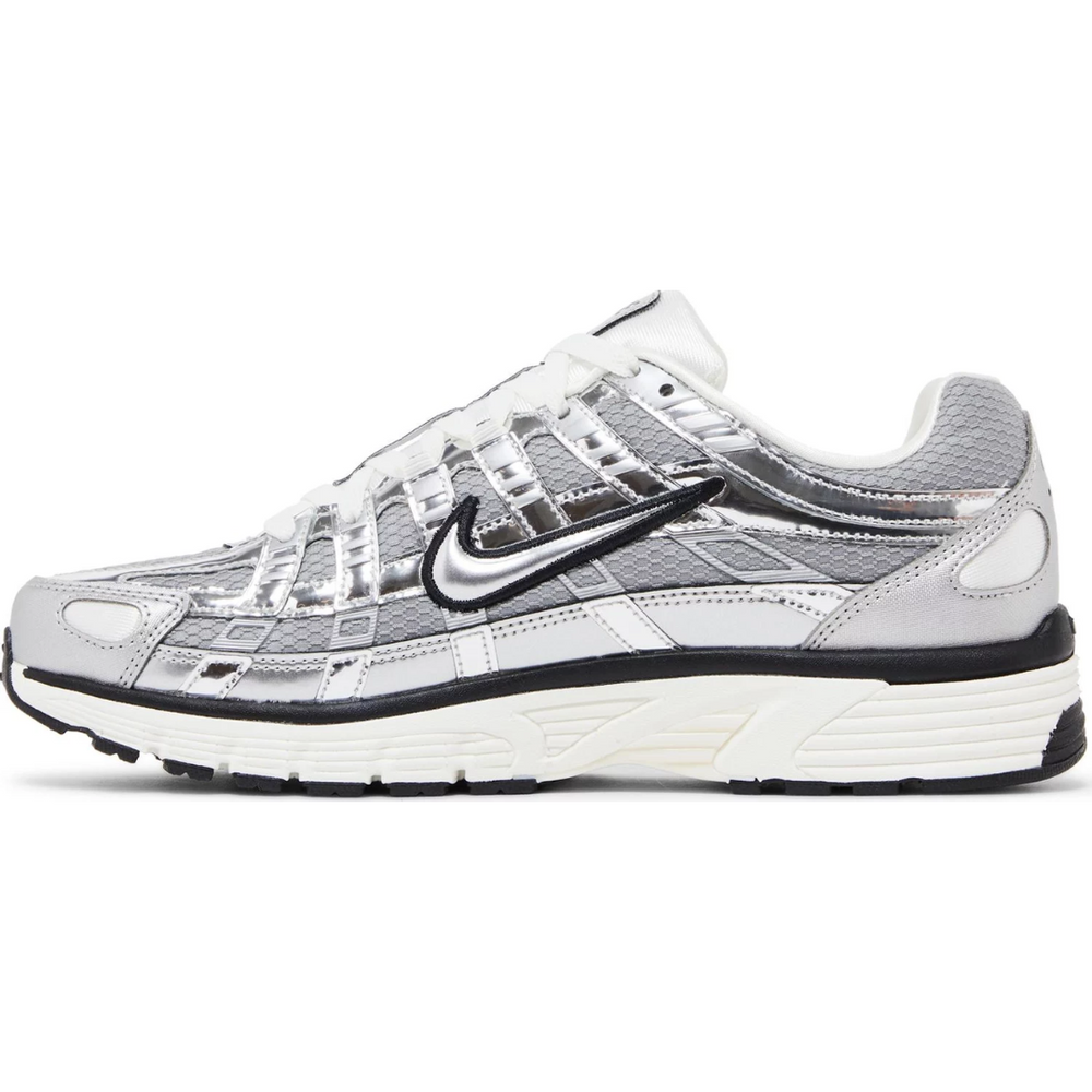 
                      
                        Nike P-6000 Metallic Silver
                      
                    