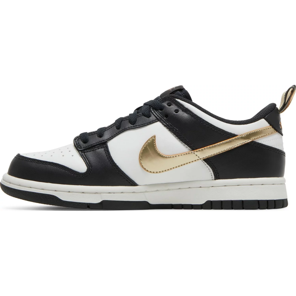 
                      
                        Nike Dunk Low Black White Metallic (GS)
                      
                    