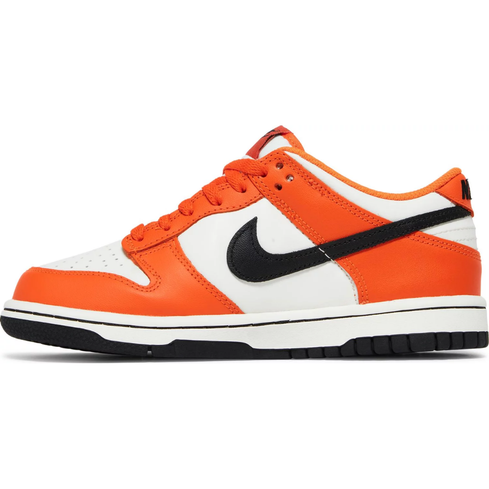 
                      
                        Nike Dunk Low Halloween (2022) (GS)
                      
                    