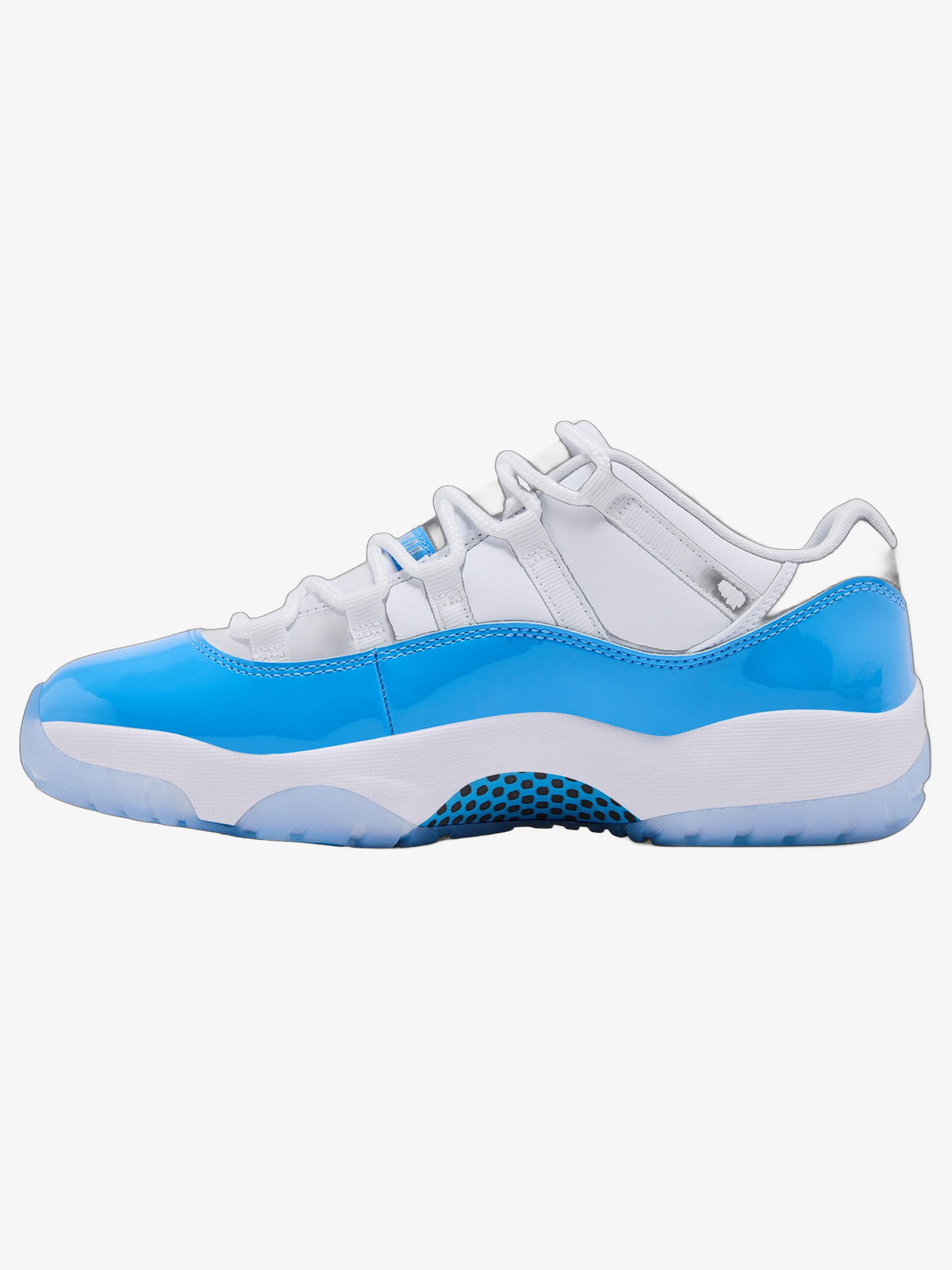 Jordan 11 Retro Low 'University Blue (2026)' – inner side