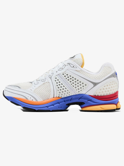 Saucony ProGrid Triumph 4 'Galaxy White Multi' – inner side