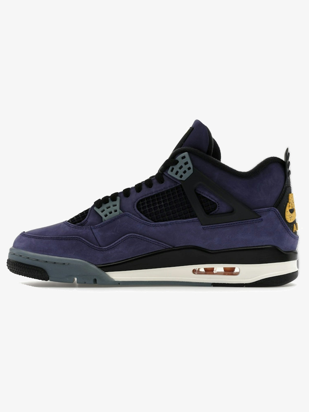 Jordan 4 Retro 'Lakers' – inner side
