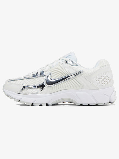 Nike Zoom Vomero 5 'Chrome Toe' (W) – inner side