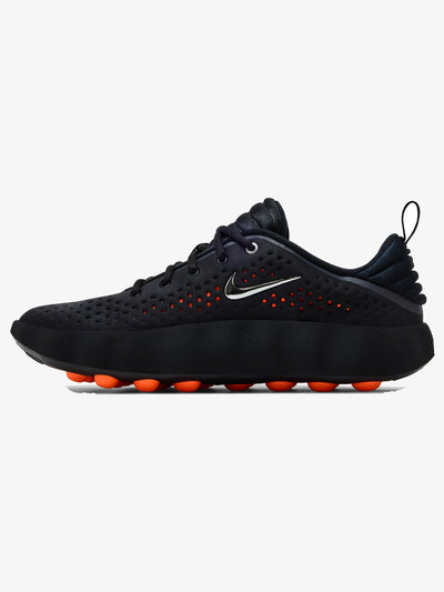 Nike Mind 002 'Black Hyper Crimson' – inner side