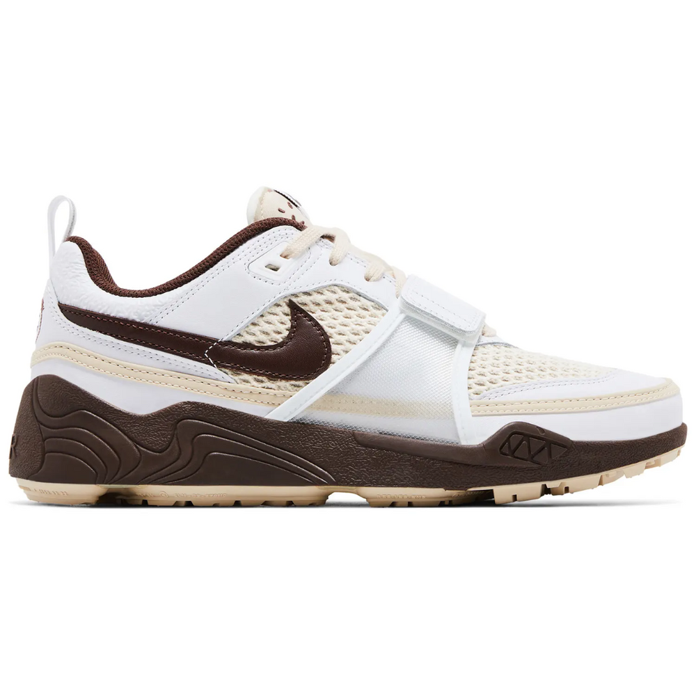 
                      
                        Nike Zoom Field Jaxx Travis Scott Light Chocolate
                      
                    