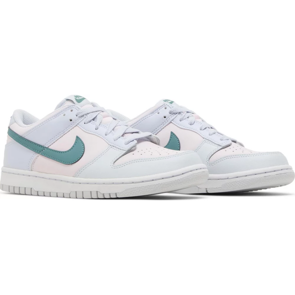 
                      
                        Nike Dunk Low Mineral Teal (GS)
                      
                    