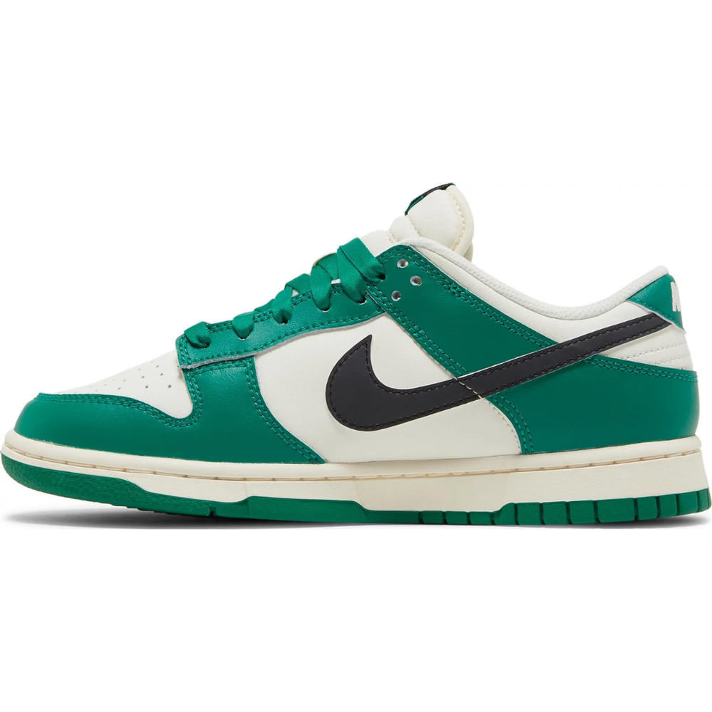 
                      
                        Nike Dunk Low SE Lottery Pack Malachite Green
                      
                    