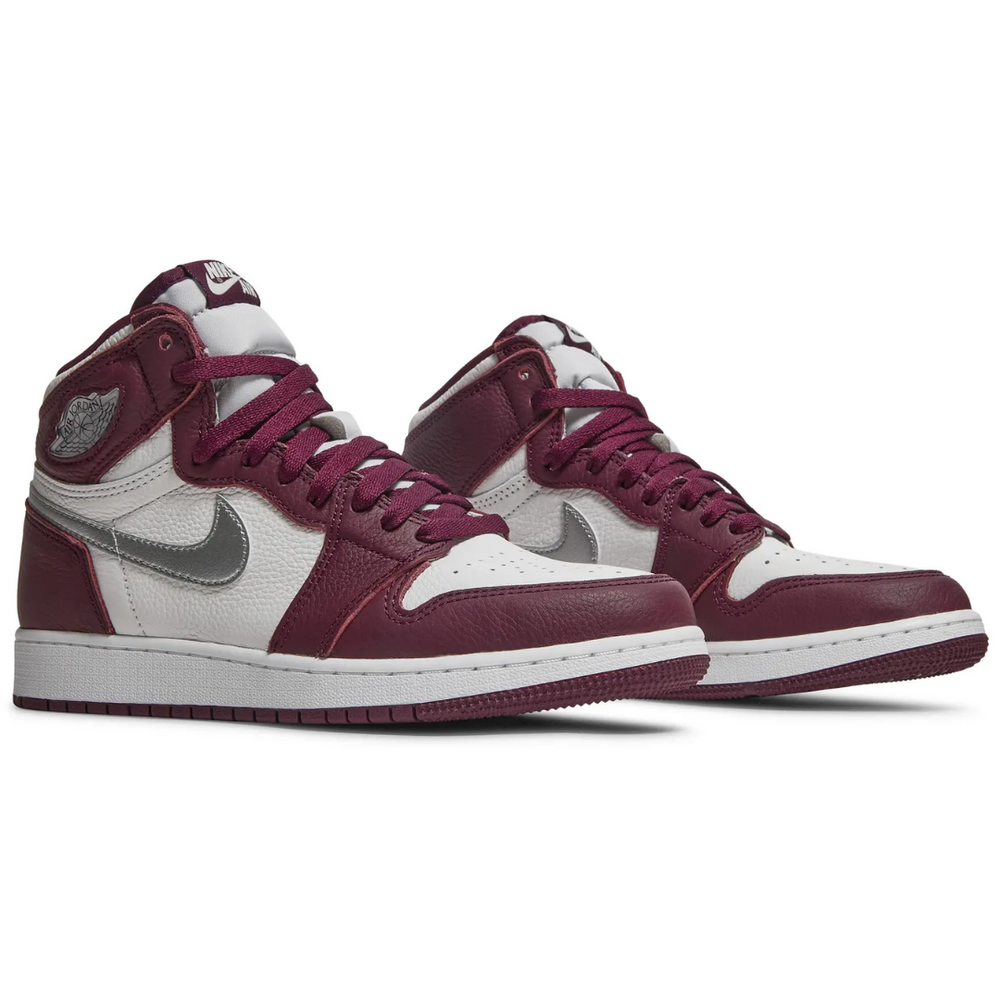 
                      
                        Jordan 1 Retro High OG Bordeaux (GS)
                      
                    