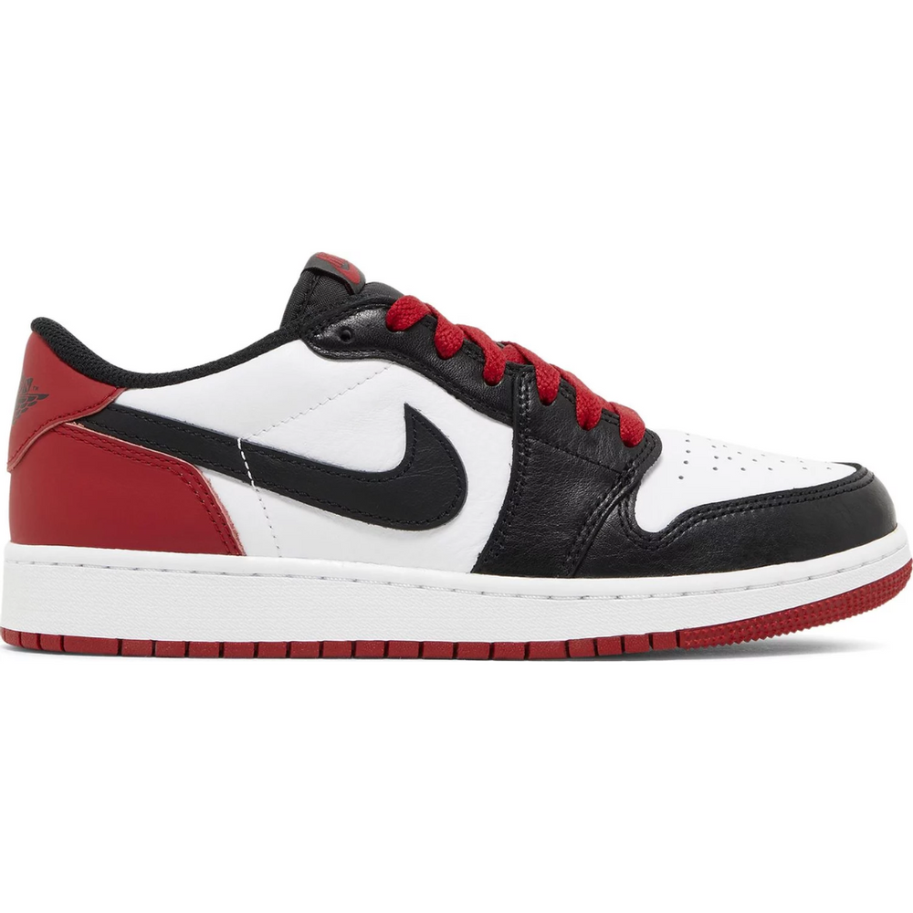 
                      
                        Jordan 1 Retro Low OG Black Toe (2023) (GS)
                      
                    