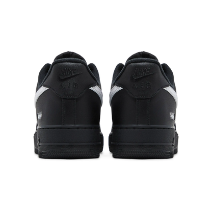 Nike Air Force 1 Low Supreme Black White