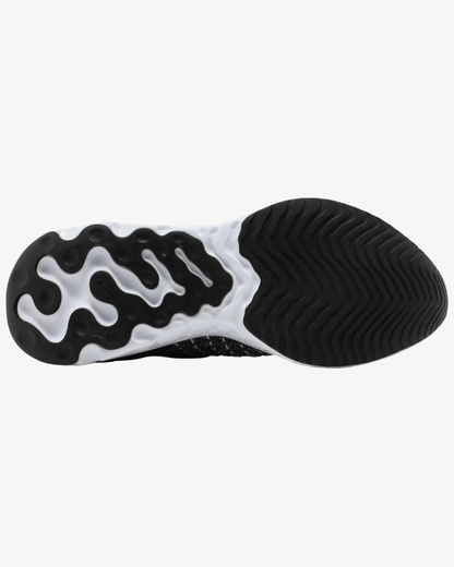 Nike React Phantom Run Flyknit 2 Oreo (Women's)