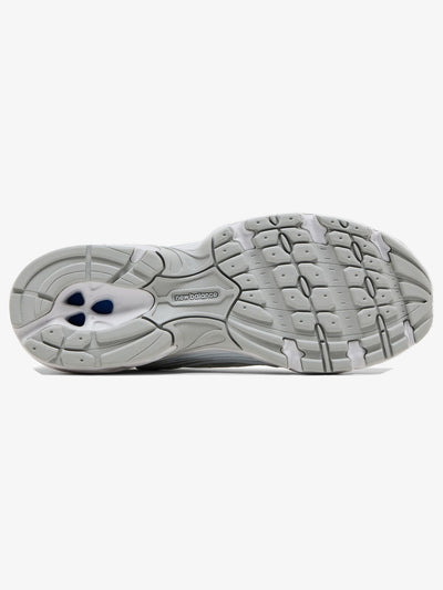 New Balance 530 'Silver Metallic Polka Dots' – sole