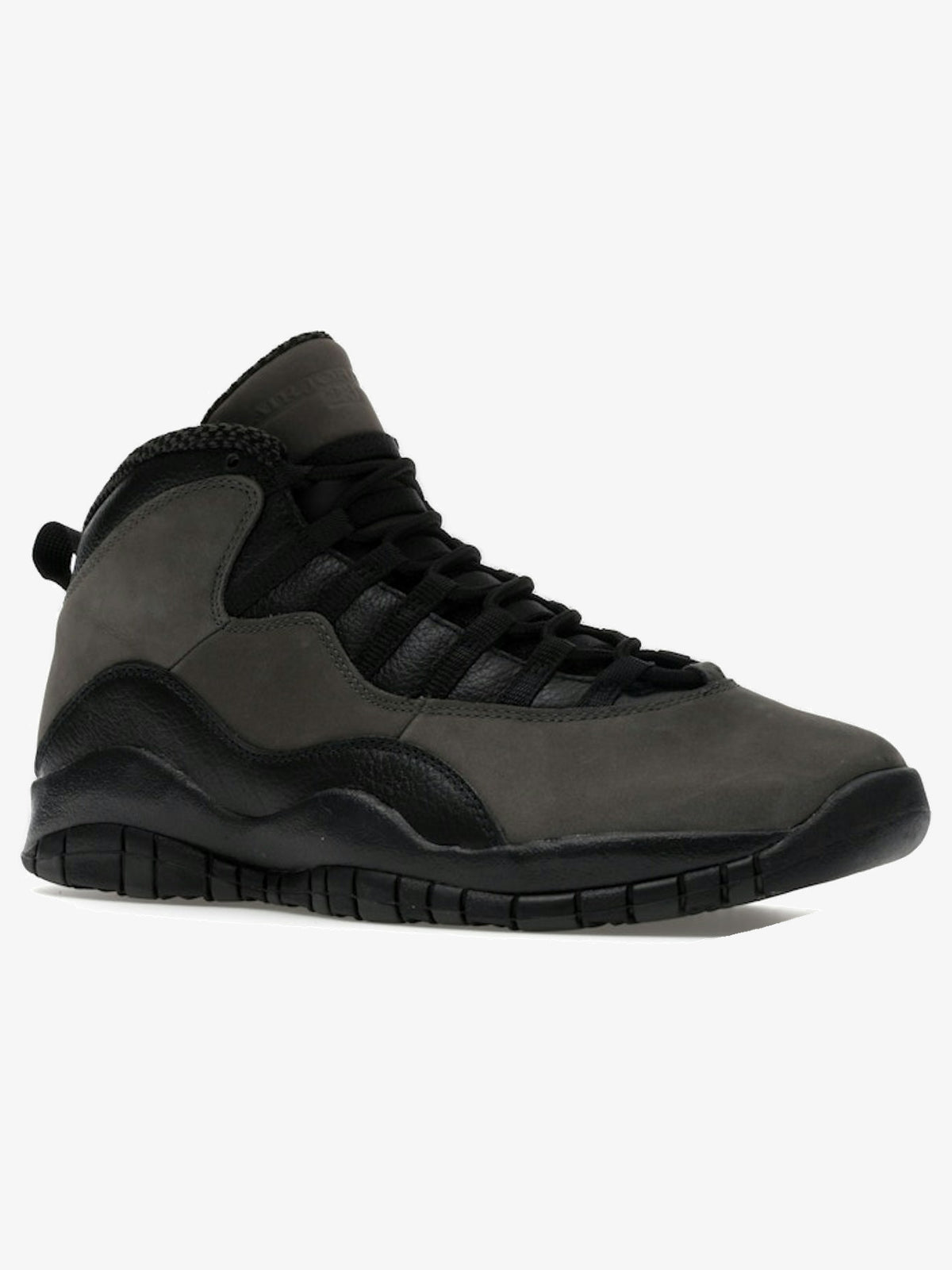 Jordan 10 Retro 'Shadow (2025)' – front three-quarter