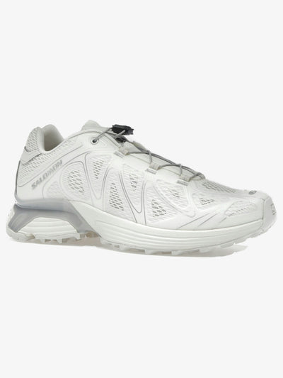 Salomon XT-Whisper Void 'Vanilla Ice Silver' – front three-quarter