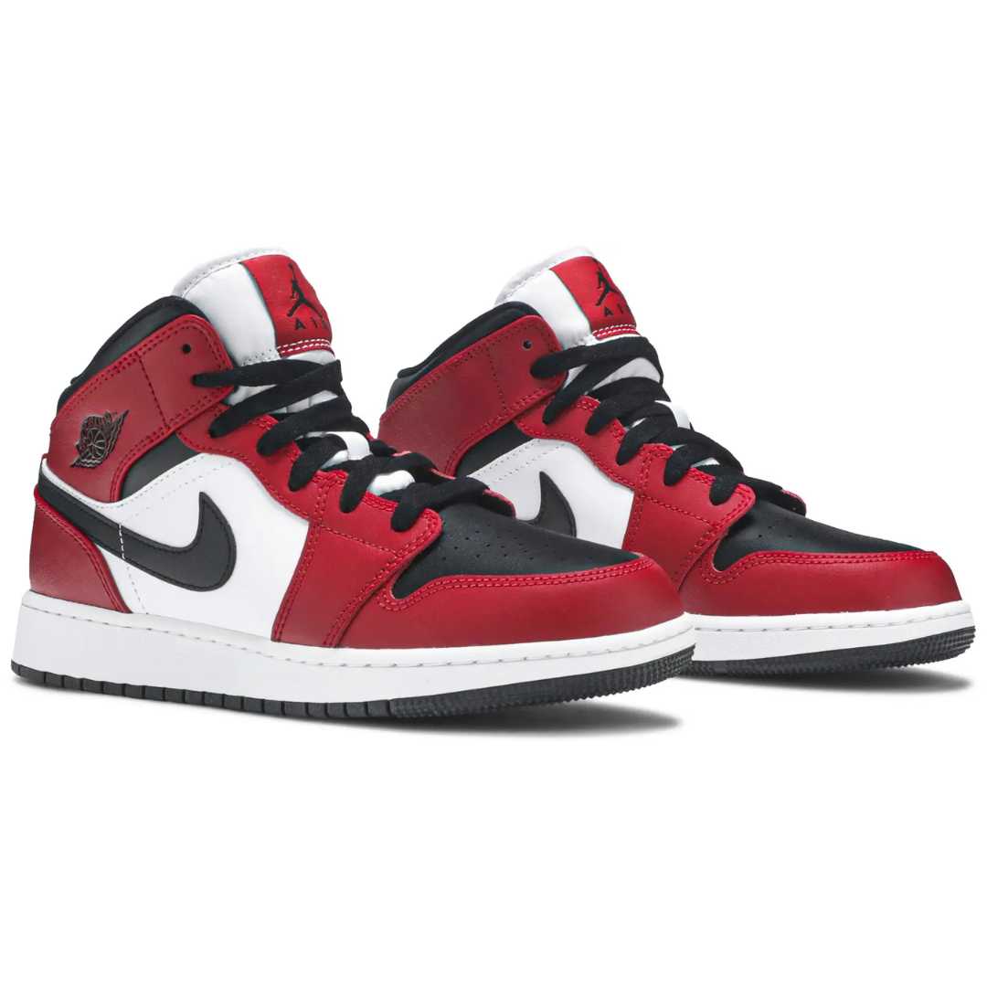 Jordan 1 Mid Chicago Black Toe (GS)