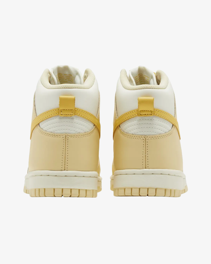 Nike Dunk High Pale Vanilla Topaz Wmns