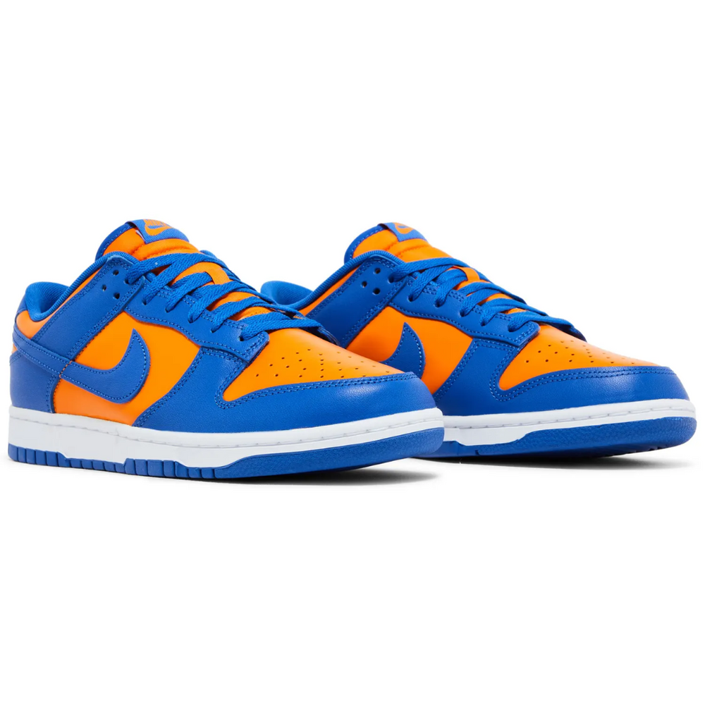 
                      
                        Nike Dunk Low Knicks
                      
                    