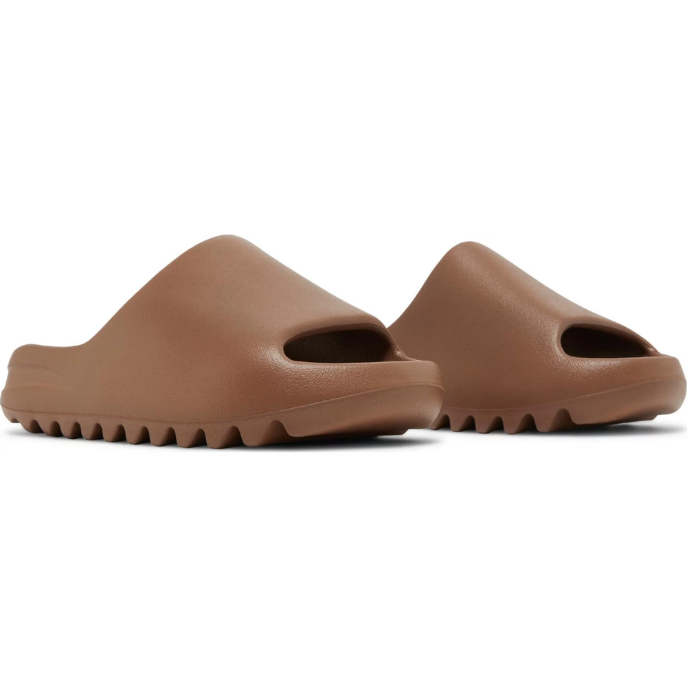 
                      
                        adidas Yeezy Slide Flax
                      
                    