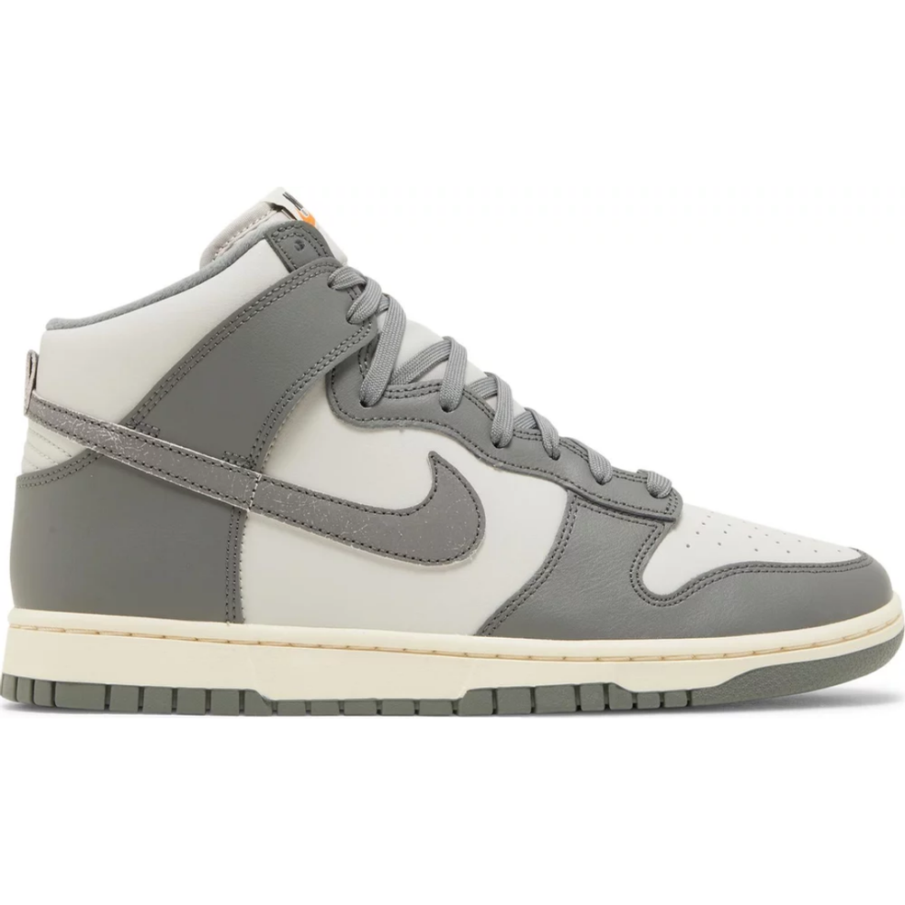 Nike Dunk High Vintage Light Bone Grey