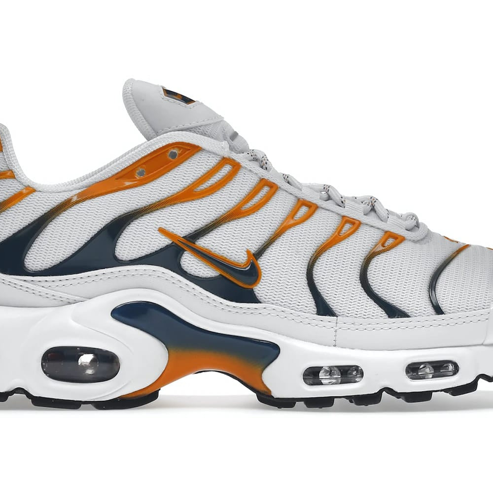 Nike Air Max Plus Hiking Carabiner White Kumquat Marina