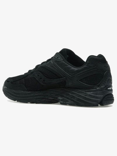 Saucony ProGrid Omni 9 'Armor Black' – rear three-quarter