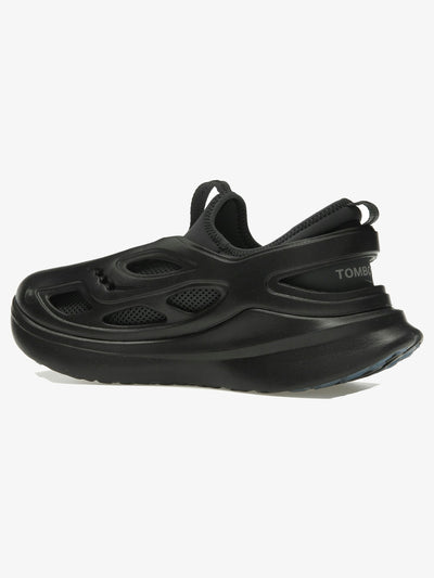 Saucony The Butterfly 'TOMBOGO Morpho Black' – rear three-quarter